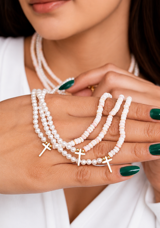 Necklaces with White Heishi Shell Beads and Shell Pearl Beads 40cm