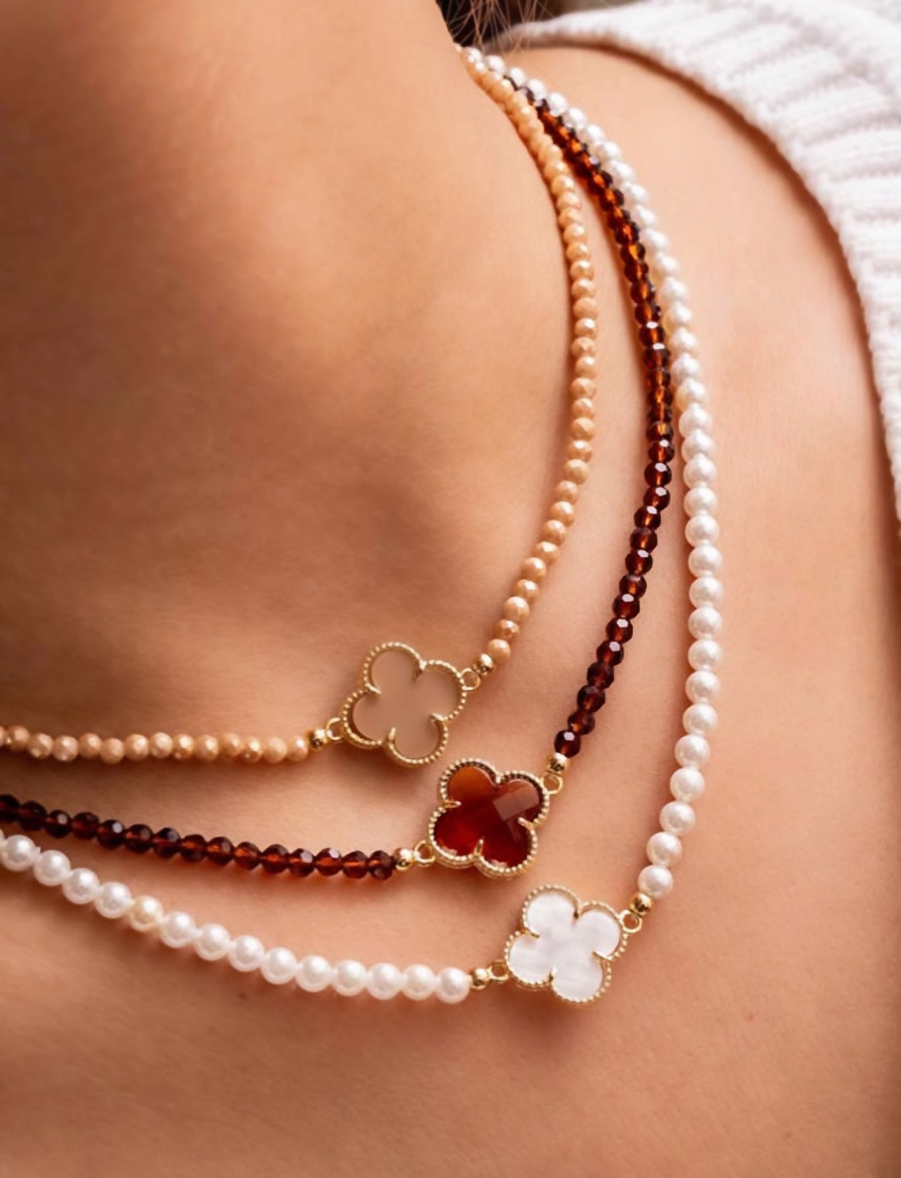 Elegant Clover Beaded Necklace Chokers 40cm