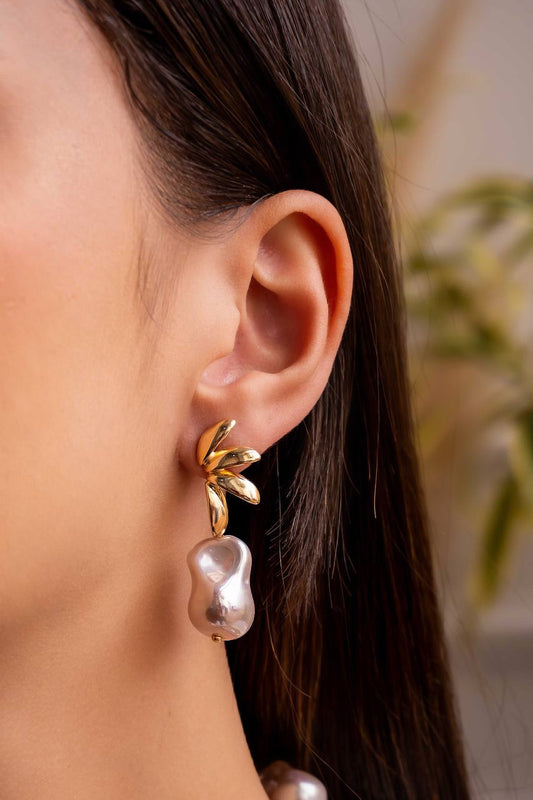 Freshwater Pearls Drop Earrings