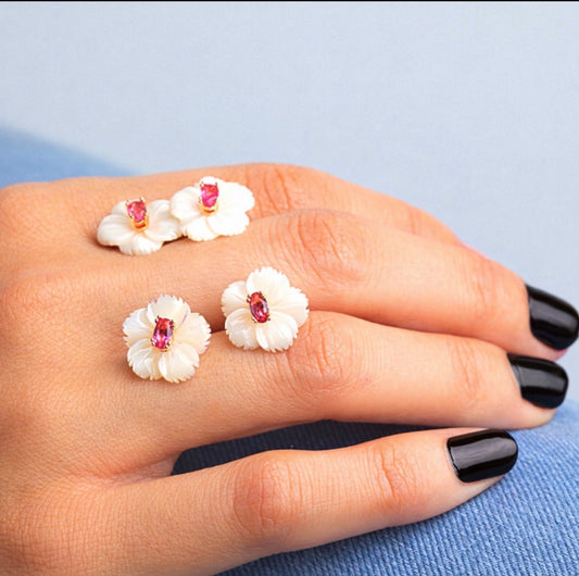 Freshwater Pearls Stud Earrings with Amethyst