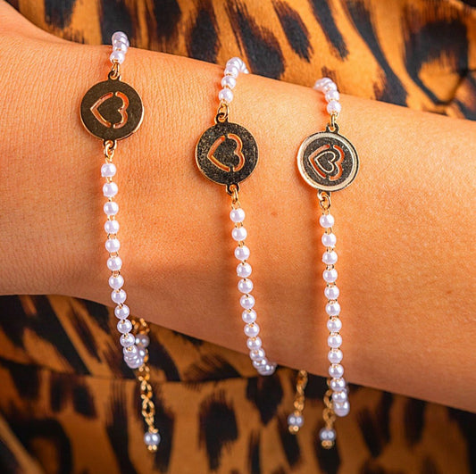 Synthetic Pearls Bracelets