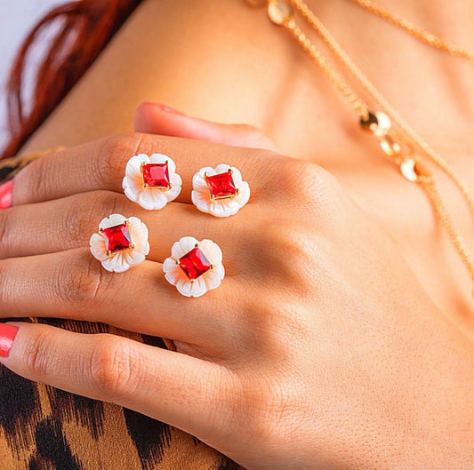 Freshwater Pearls Stud Earrings with Red Amethyst